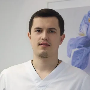 Дячук Олександр Олексійович - Спеціалізація: хірургічна стоматологія